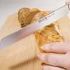 vyrp16 23Nuz na chleb CLASSIC IKON 20 cm Wusthof Dreizack Solingen b