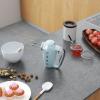 SMEG RUCNI MIXER PASTELOVA MODRA SCENA 03