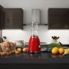 SMEG STOLNI SMOOTHIE MIXER CERVENA SCENA 01