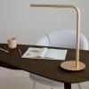 UMAGE lifestyle Duende dark oak Omni table lamp plated brass (1)